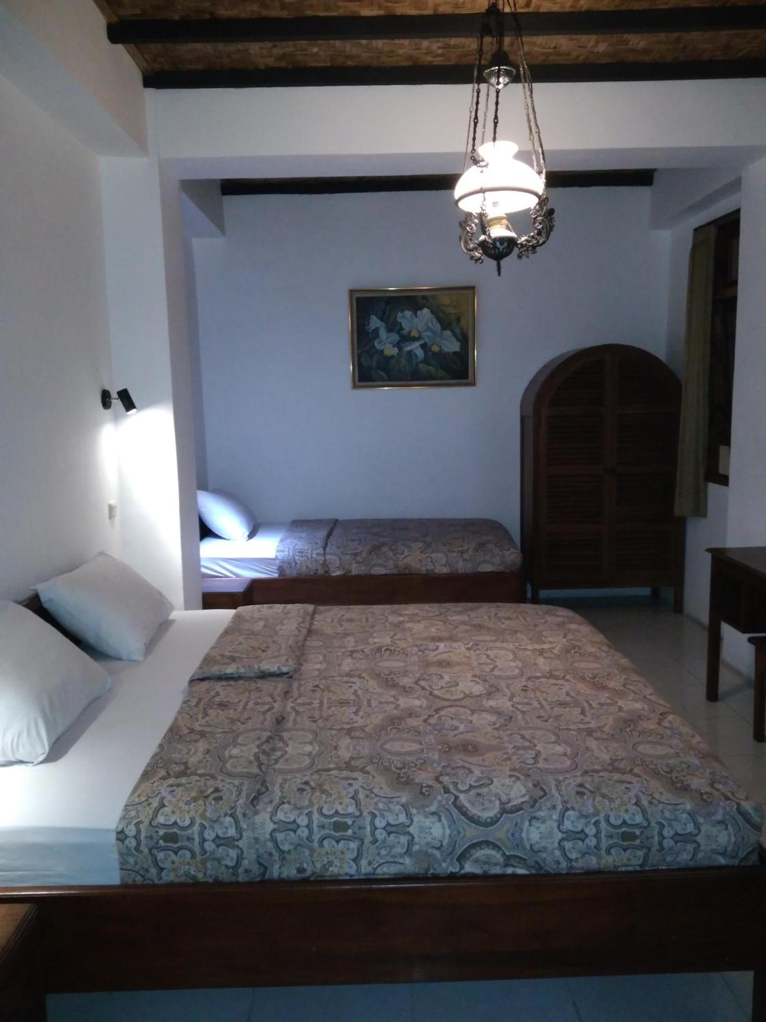 Bladok Hotel & Restaurant Yogyakarta Kültér fotó
