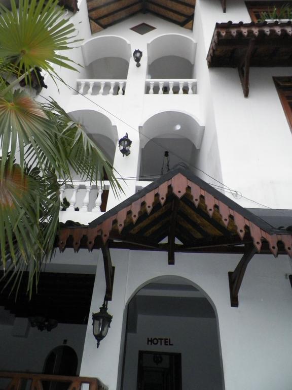 Bladok Hotel & Restaurant Yogyakarta Kültér fotó