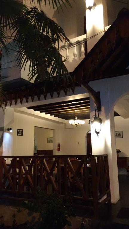 Bladok Hotel & Restaurant Yogyakarta Kültér fotó