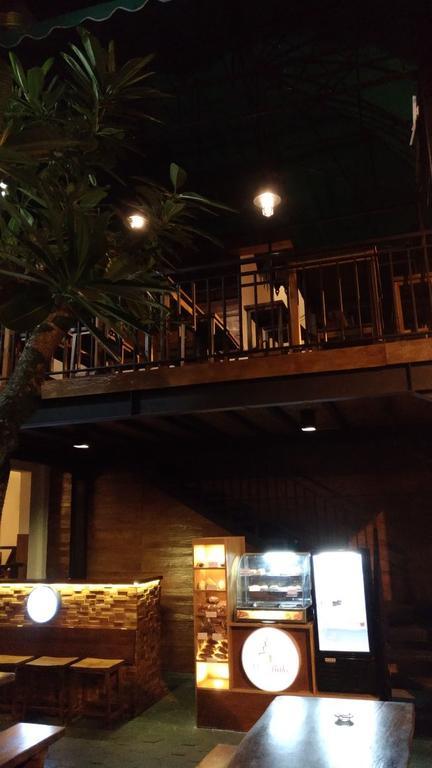 Bladok Hotel & Restaurant Yogyakarta Kültér fotó